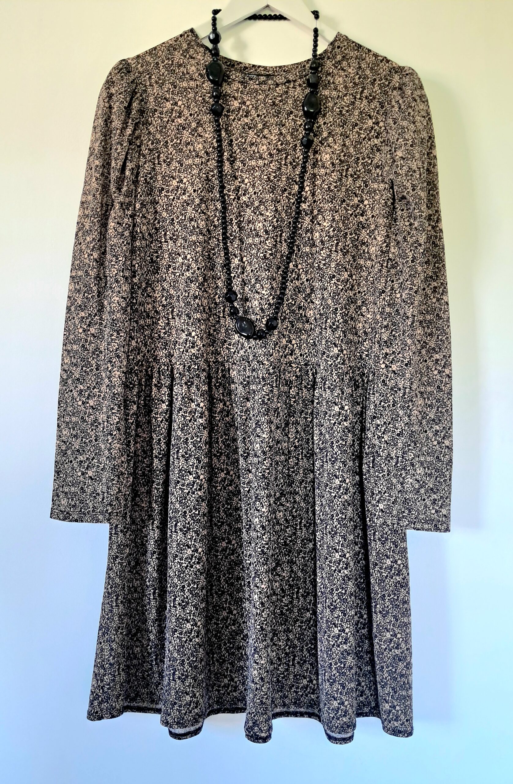 Adorable petite robe volantée – Image 10