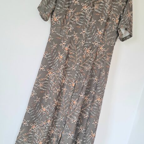 Magnifique robe longue au motif original