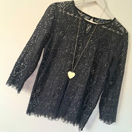 Blouse en dentelle T40